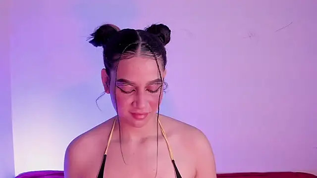 Snapshot of Megan_Luxe chatting on 03-05-26, 06:09 Megan Luxe online show from 03-05-26, 06:09