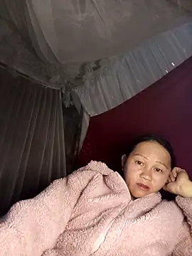 MaiHoa69 online show from 12-20-25, 07:15