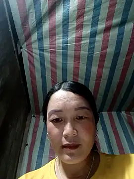 Snapshot of Bliss_rose chatting on 09-10-25, 03:06 Bliss rose online show from 09-10-25, 03:06