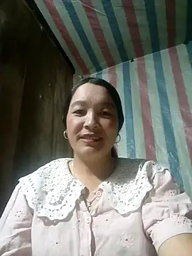 Snapshot of Bliss_rose chatting on 09-27-25, 03:33 Bliss rose online show from 09-27-25, 03:33