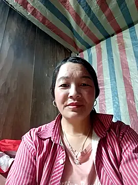 Snapshot of Bliss_rose chatting on 01-15-26, 08:19 Bliss rose online show from 01-15-26, 08:19