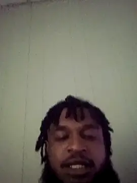 Snapshot of Longthickdick33 chatting on 10-25-25, 02:24 Longthickdick33 online show from 10-25-25, 02:24