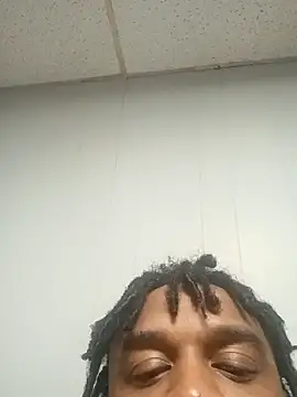 Snapshot of Longthickdick33 chatting on 11-07-25, 09:42 Longthickdick33 online show from 11-07-25, 09:42