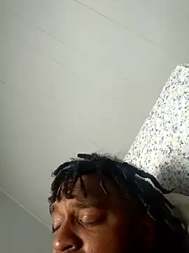 Snapshot of Longthickdick33 chatting on 11-11-25, 08:36 Longthickdick33 online show from 11-11-25, 08:36