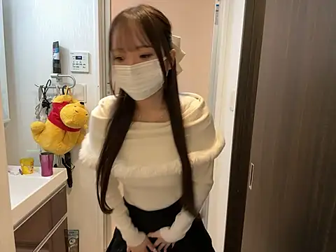 nano-da-u online show from 10-31-25, 07:04