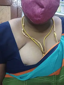 Snapshot of TAMIL_ELAKKIYA chatting on 07-21-26, 07:54 TAMIL ELAKKIYA online show from 07-21-26, 07:54