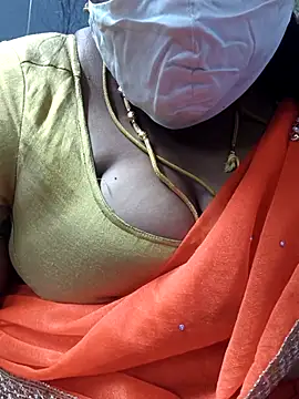 Snapshot of TAMIL_ELAKKIYA chatting on 07-29-26, 05:33 TAMIL ELAKKIYA online show from 07-29-26, 05:33