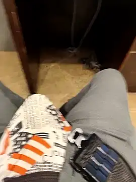 Snapshot of hotboy43339 chatting on 09-08-25, 06:07 hotboy43339 online show from 09-08-25, 06:07