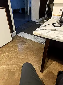 Snapshot of hotboy43339 chatting on 09-14-25, 04:11 hotboy43339 online show from 09-14-25, 04:11