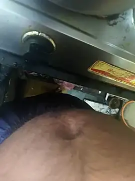 Snapshot of hotboy43339 chatting on 11-01-25, 05:53 hotboy43339 online show from 11-01-25, 05:53