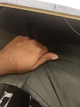 Snapshot of hotboy43339 chatting on 12-03-25, 05:26 hotboy43339 online show from 12-03-25, 05:26