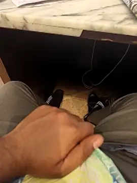 Snapshot of hotboy43339 chatting on 02-15-26, 08:46 hotboy43339 online show from 02-15-26, 08:46