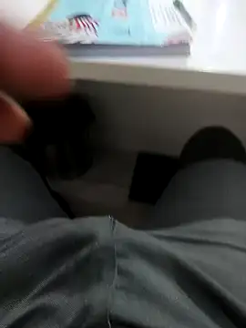 Snapshot of hotboy43339 chatting on 02-19-26, 08:49 hotboy43339 online show from 02-19-26, 08:49