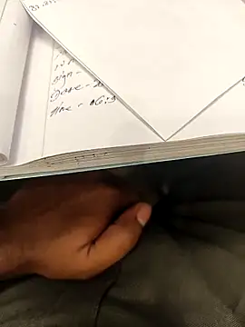 Snapshot of hotboy43339 chatting on 03-10-26, 04:28 hotboy43339 online show from 03-10-26, 04:28