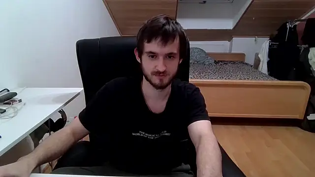 Snapshot of Bez3ybik chatting on 12-15-25, 07:40 Bez3ybik online show from 12-15-25, 07:40