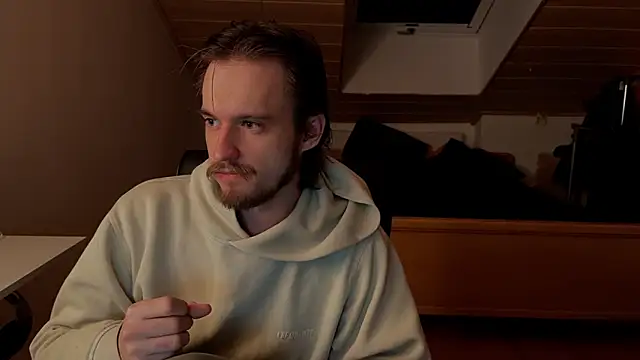 Snapshot of Bez3ybik chatting on 03-05-26, 12:39 Bez3ybik online show from 03-05-26, 12:39