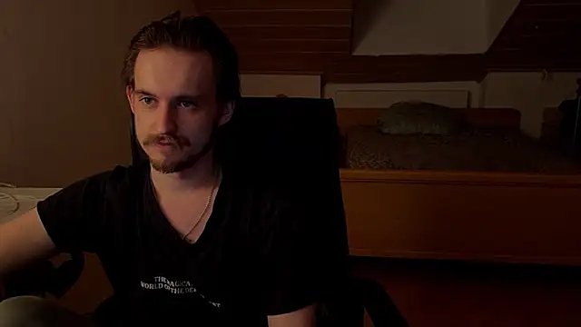 Snapshot of Bez3ybik chatting on 03-09-26, 08:02 Bez3ybik online show from 03-09-26, 08:02