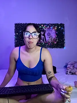 Sweet Dirty Baby online show from 10-24-25, 02:19