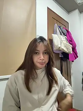 Snapshot of LanySylvia chatting on 10-30-25, 03:35 LanySylvia online show from 10-30-25, 03:35