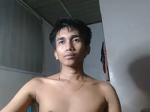 charlie0728 online show from 11-12-25, 12:49