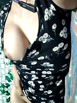 pihu099 online show from 03-08-26, 02:04