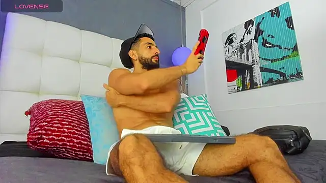 Snapshot of Yiyo10_ chatting on 02-02-26, 03:05 Yiyo10 online show from 02-02-26, 03:05