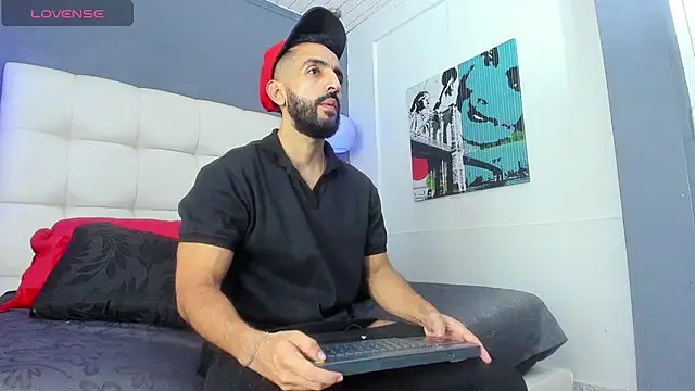 Snapshot of Yiyo10_ chatting on 02-07-26, 04:38 Yiyo10 online show from 02-07-26, 04:38