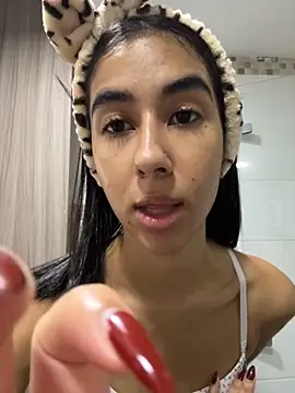 Kassie Collins online show from 11-11-25, 08:42