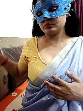 MEERAcle online show from 02-21-26, 07:53