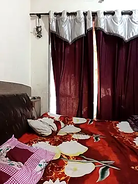 MEERAcle online show from 03-05-26, 05:47