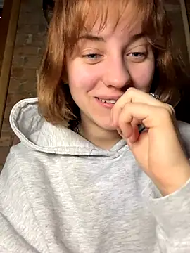 Snapshot of Only_April chatting on 11-29-25, 10:13 Only April online show from 11-29-25, 10:13