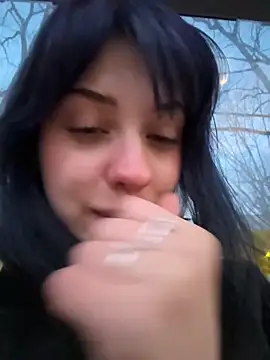 Snapshot of Only_April chatting on 03-03-26, 04:29 Only April online show from 03-03-26, 04:29