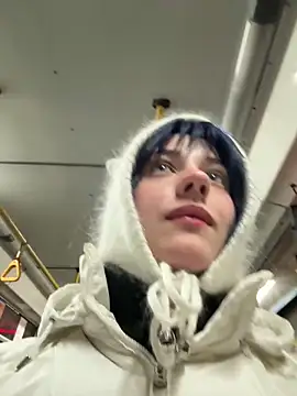 Snapshot of Only_April chatting on 03-04-26, 04:07 Only April online show from 03-04-26, 04:07