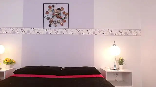 Celesstegh online show from 04-27-26, 11:19