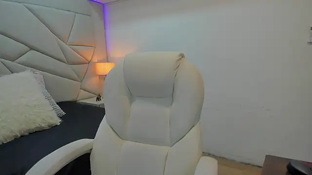 persefone 333 online show from 09-19-25, 08:09