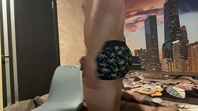 MusclePhantom online show from 09-14-25, 08:19