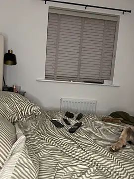 Snapshot of BELLABLACKXUK chatting on 10-05-25, 08:18 BELLABLACKXUK online show from 10-05-25, 08:18