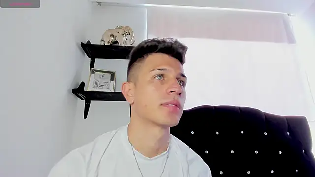 kevin ahss online show from 03-25-26, 05:08