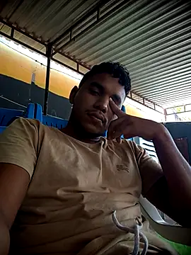 Snapshot of Balbisil chatting on 10-17-25, 03:14 Balbisil online show from 10-17-25, 03:14