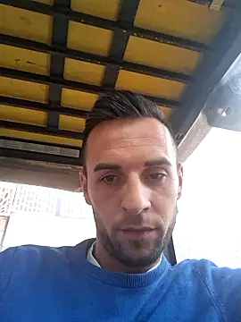 Necunoscutul001 online show from 09-10-25, 06:24