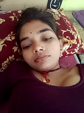 Snapshot of Hitsda chatting on 10-06-25, 06:33 Hitsda online show from 10-06-25, 06:33