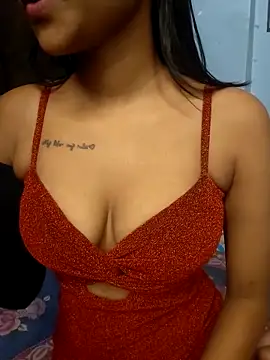 Snapshot of Ema-01 chatting on 12-04-25, 09:29 Ema-01 online show from 12-04-25, 09:29