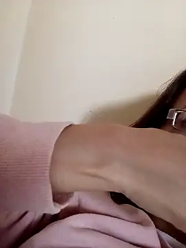 Snapshot of Sondosa3 chatting on 02-20-26, 09:32 Sondosa3 online show from 02-20-26, 09:32