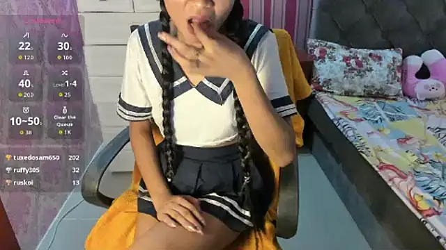 Snapshot of Mica_Jones chatting on 05-19-26, 01:56 Mica Jones online show from 05-19-26, 01:56