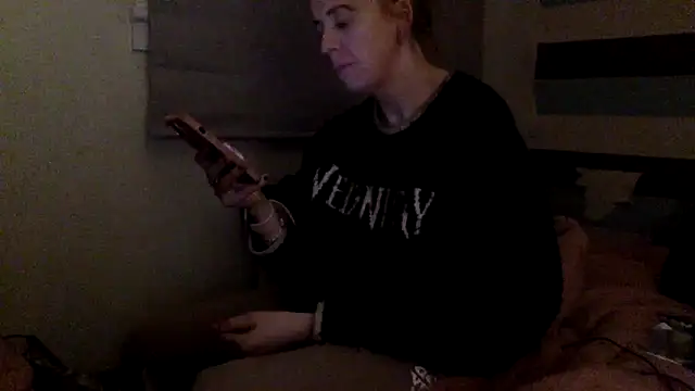 Bellababexox online show from 05-15-26, 11:34