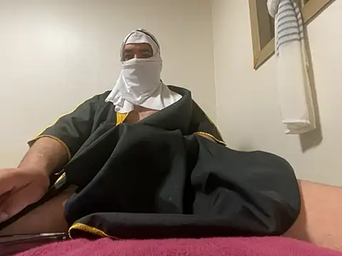 Snapshot of sheikhbandar06_09 chatting on 11-14-25, 10:07 sheikhbandar06 09 online show from 11-14-25, 10:07