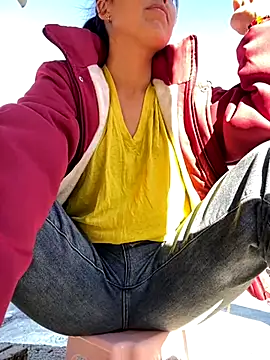 Huong-Ly online show from 11-29-25, 08:06