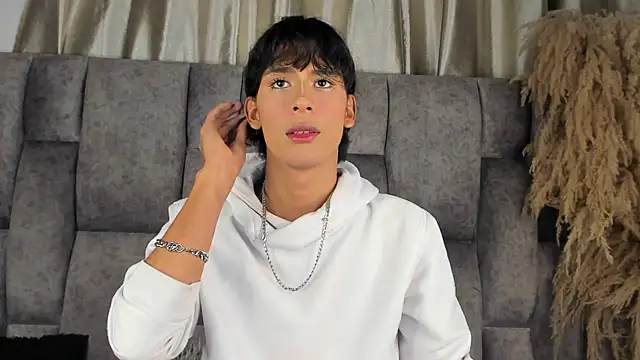 Snapshot of d3rke_666 chatting on 12-19-25, 04:41 d3rke 666 online show from 12-19-25, 04:41