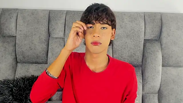 Snapshot of d3rke_666 chatting on 02-05-26, 05:56 d3rke 666 online show from 02-05-26, 05:56