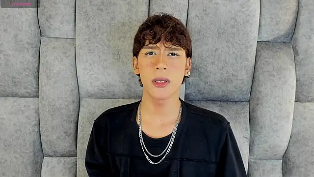 Snapshot of d3rke_666 chatting on 02-25-26, 05:50 d3rke 666 online show from 02-25-26, 05:50